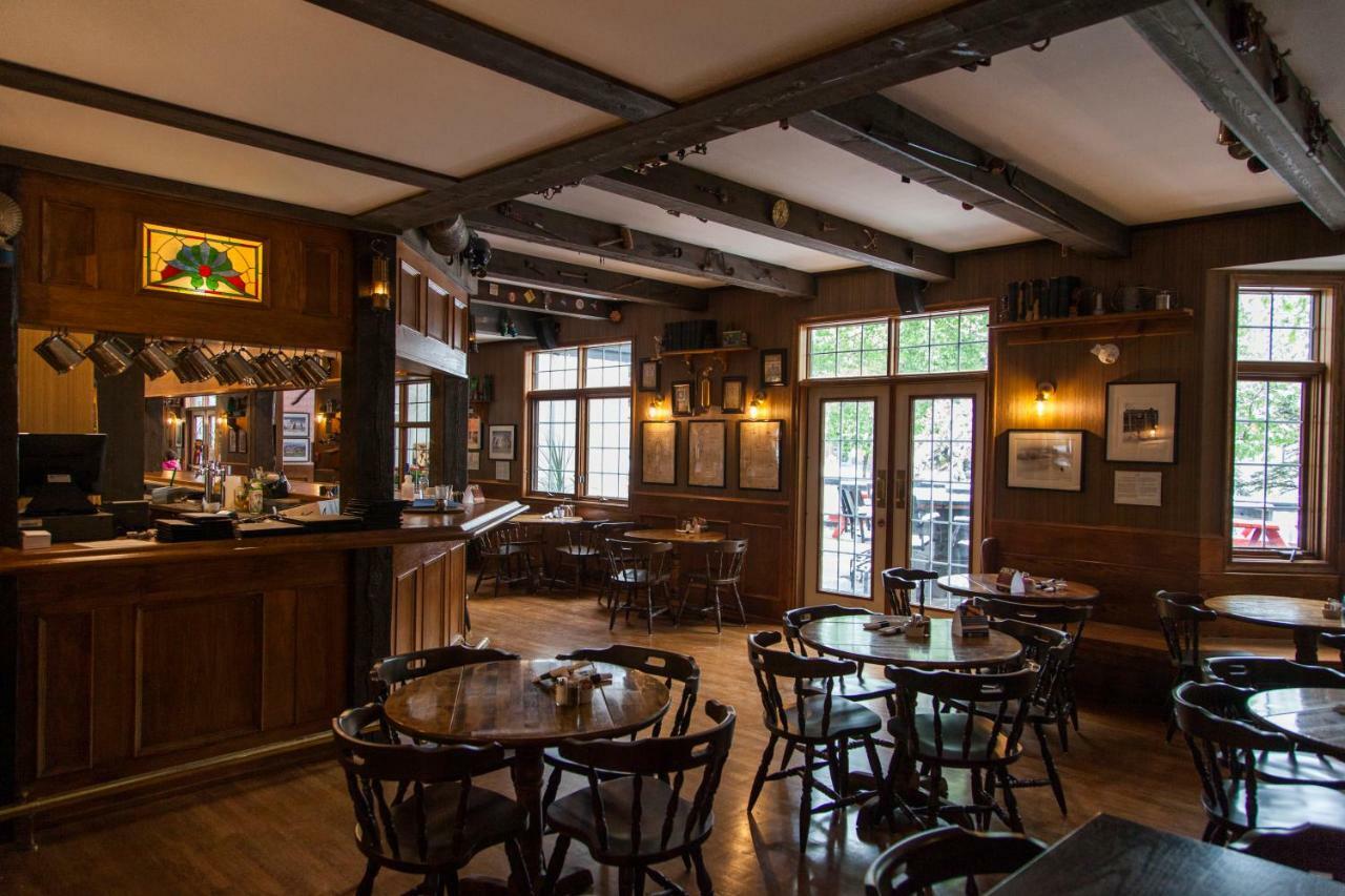 The Georgetown Inn Canmore Exterior foto